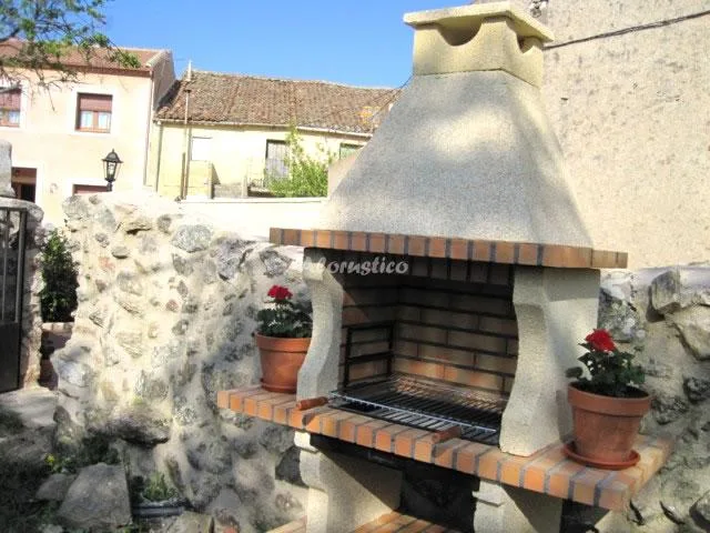 CASA PERINOLAS en ALDEALENGUA DE PEDRAZA — miniatura 11