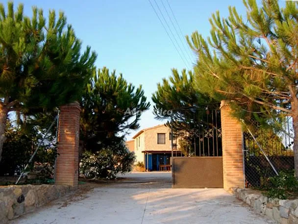 Alojamiento turístico MAS FULLAT en ALFORJA · TARRAGONA