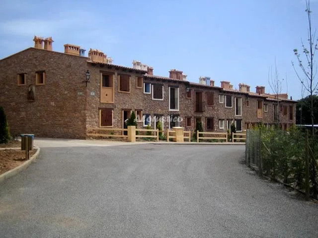 Alojamiento turístico REFUGIO BODYCARE 46 en SAN AGUSTIN · TERUEL