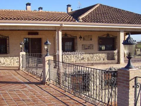 APARTAMENTO EL BACHILLER en UGENA — miniatura 8