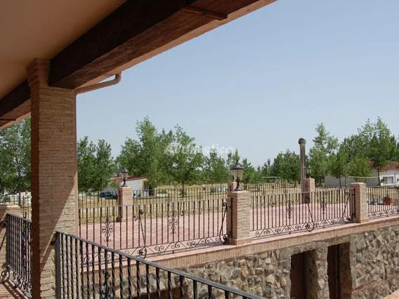 APARTAMENTO EL BACHILLER en UGENA — miniatura 14