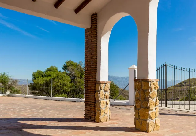 CASA LEVANTE en ALMÁCHAR — foto 2