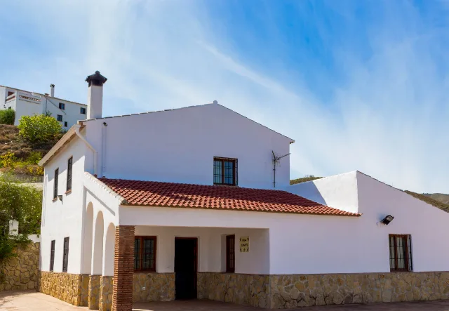 Alojamiento turístico CASA LEVANTE en ALMÁCHAR · MÁLAGA
